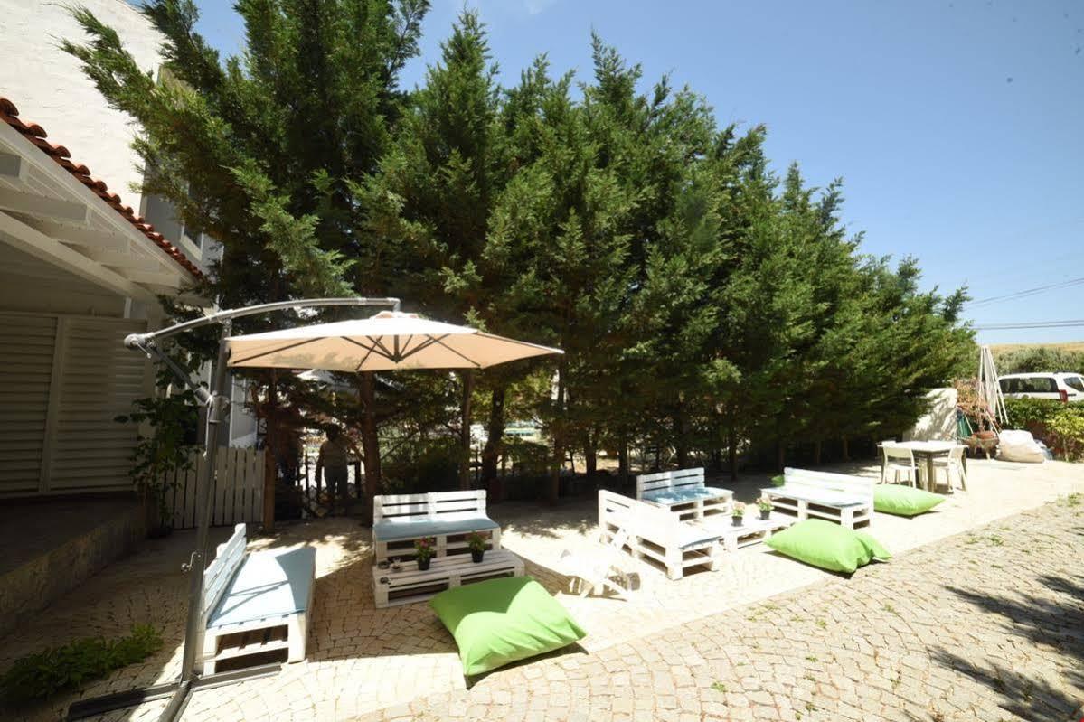 Nilia Butik Otel Бозджаада Экстерьер фото